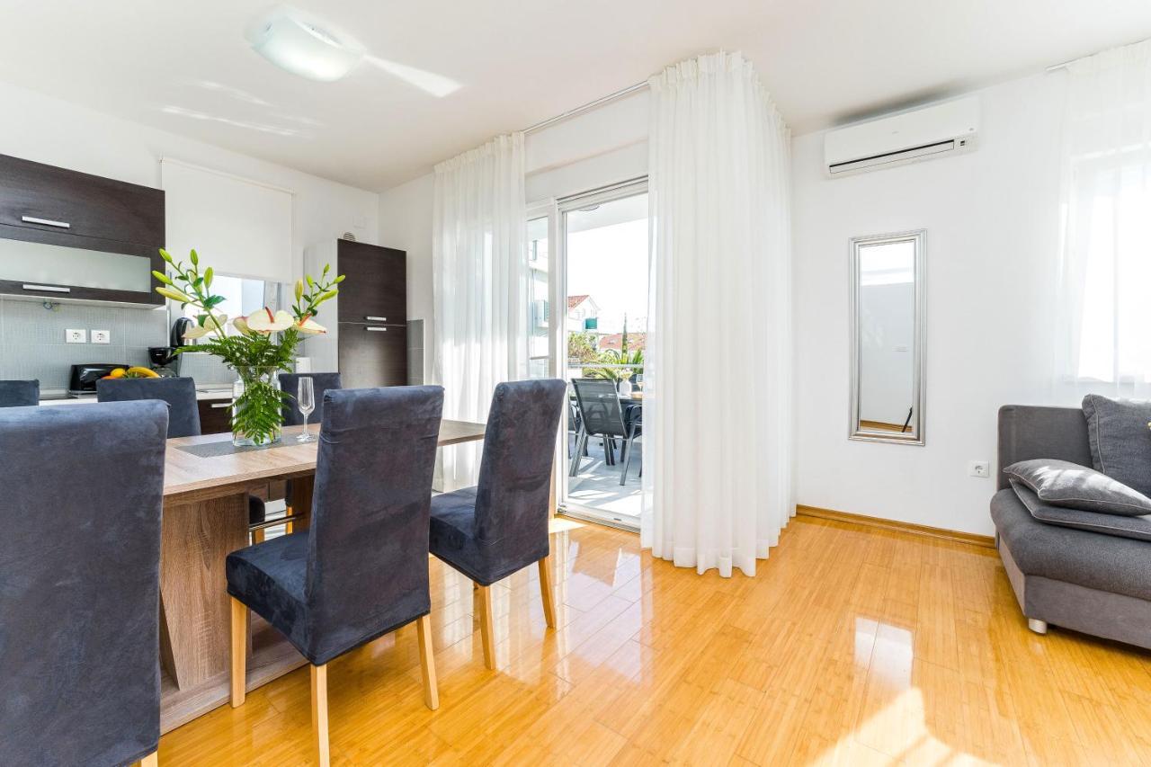 Summer Breeze Pool Apartments Novalja Extérieur photo