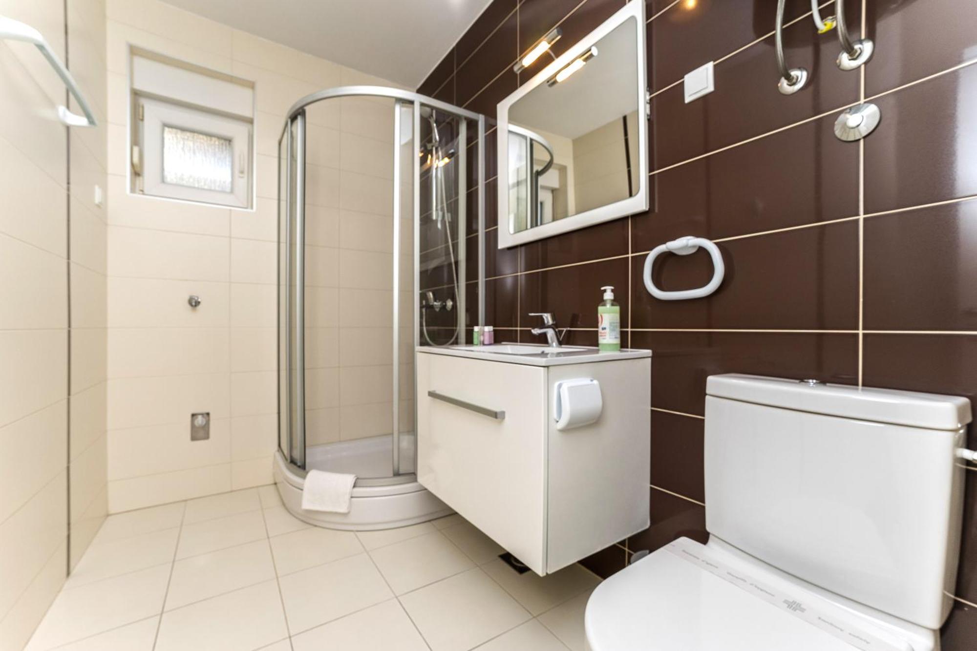 Summer Breeze Pool Apartments Novalja Chambre photo